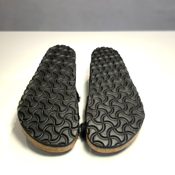 Foot Heaven! Birkenstock Mayari Shearling Fur Sandals in Black, Size 38, Size 8 - Picture 4 of 9